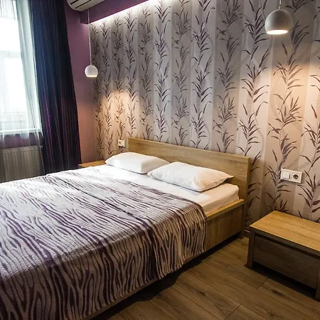 Solo Apartment Драгоманова Киев Экстерьер фото