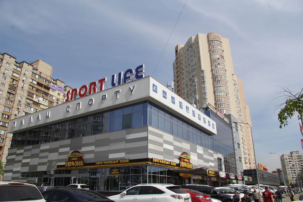 Solo Dragomanova Apartment