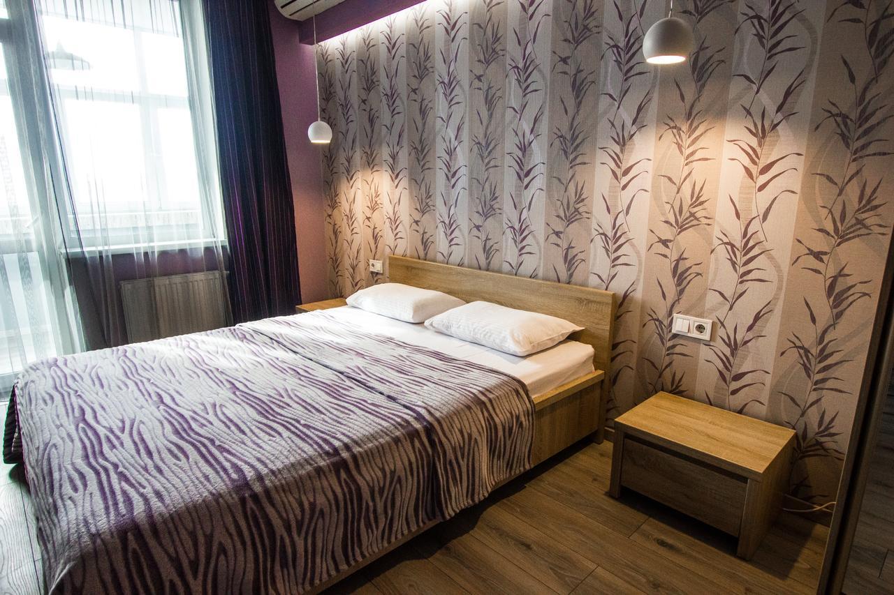 Solo Dragomanova Apartment Kyiv