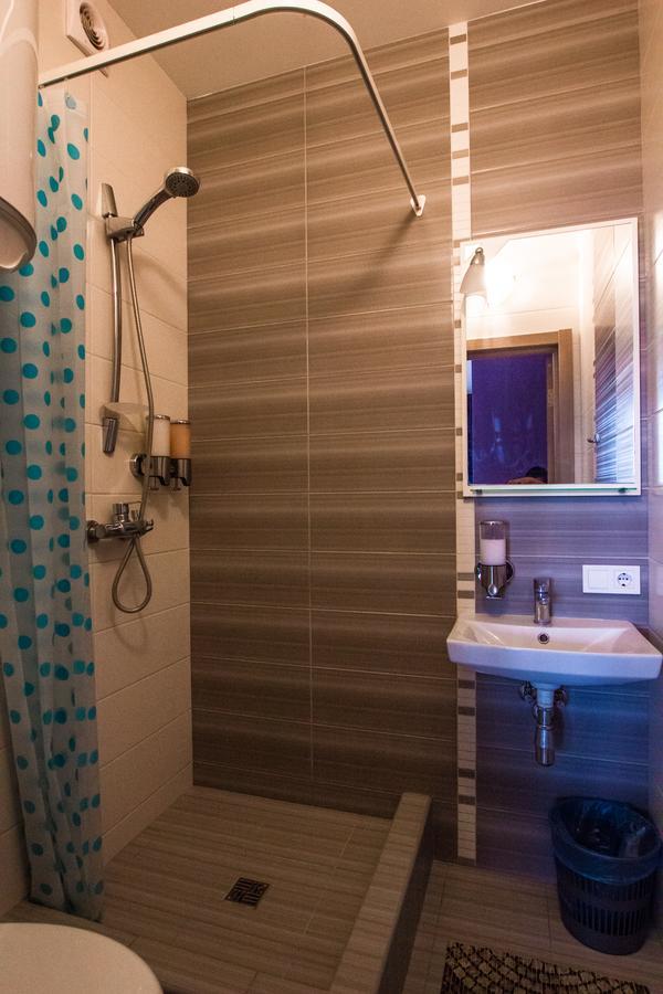Solo Dragomanova Apartment Kyiv